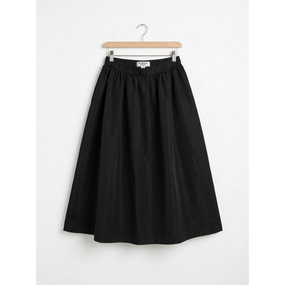 Classic Black Taffeta Midi Skirt – Pull-On Party & Holiday Skirt